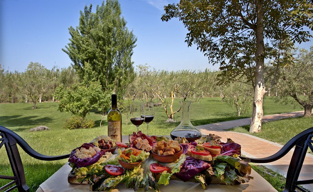 Agriturismo Valle Del Marta Тарквиния Экстерьер фото